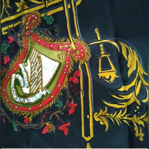🌟🌟🌟HERMES PARIS ALSACE 100% SILK SCARF🌟🌟🌟 - Picture 5 of 9